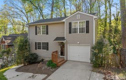 13 Castle Street, Asheville, NC 28803