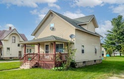 323 E Lake Street, Topeka, IN 46571