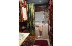 1905 WILLAMETTE Ave NE, Albany, OR 97321