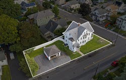 189 Walnut St, Leominster, MA 01453