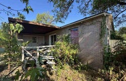 4822 S V St, Fort Smith, AR 72903