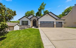 1128 Patsy Lane, O'Fallon, MO 63366