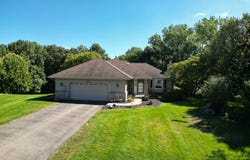 8023 Delano Court, Inver Grove Heights, MN 55076