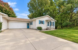 1327 S German Street, New Ulm, MN 56073