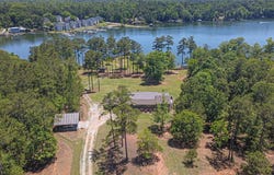 345 Hinton Drive, Hamilton, GA 31811