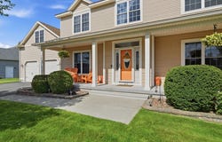 63 Caddyshack Dr, Chicopee, MA 01020