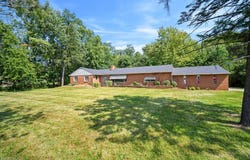 355 S Chillicothe Road, Aurora, OH 44202