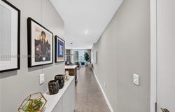 1100 S Miami Ave, Miami, FL 33130