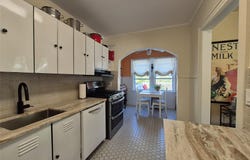 327 E Pine Street, Long Beach, NY 11561