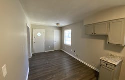 4301 UNIVERSITY St, Memphis, TN 38127