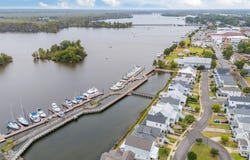 E Water Street, Washington, NC 27889