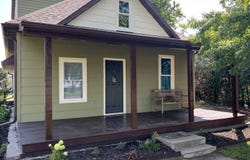 220 E 8th Street, Platte, SD 57369