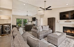 411 Pebble Way, Arlington, TX 76006