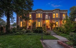 1621 S Lewis Avenue, Tulsa, OK 74104