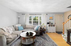 5804 Post Road, Warwick, RI 02818