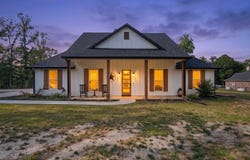 1562 Willow Oak Rd, Gladewater, TX 75647