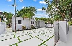 2810 SW 12th St, Miami, FL 33135