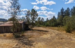 24909 W BROADWAY Ave, Veneta, OR 97487