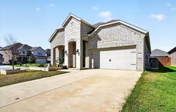3703 High Country Road, Aubrey, TX 76227
