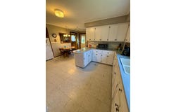 905 3RD ST, Mattoon, WI 54450
