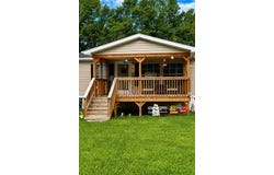 1086 Landing Road, Manning, SC 29102