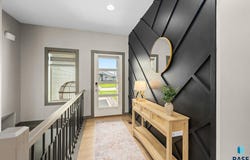 6708 E Dugout Ln, Sioux Falls, SD 57110