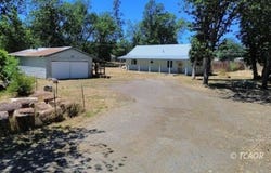 210 Pine Ave, Hayfork, CA 96041