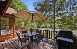 54444 MCKENZIE RIVER Dr, BlueRiver, OR 97413