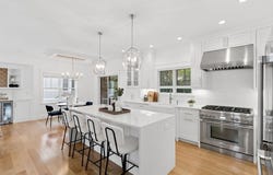 148 Pine St, Newton, MA 02466