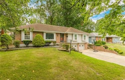 1713 NE 69th Terrace, Gladstone, MO 64118