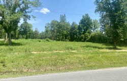 Hall Street, Wiggins, MS 39577