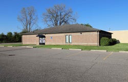 3525 E Court Street, Flint, MI 48506