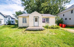 206 3rd Ave NW, Kasson, MN 55944