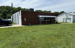 17202 COURTHOUSE RD, EASTVILLE, VA 23347