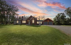 1501 Woods Lane, Centralia, IL 62801