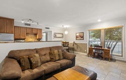 505 W 7th St, Austin, TX 78701