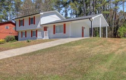 7230 Connell Road, Fairburn, GA 30213