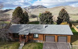 223 W Summit Circle, Challis, ID 83226