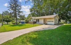 3311 Pridemore Drive, Cedar Falls, IA 50613