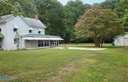 126 N Bay Haven Rd, Gwynn, VA 23066