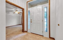 4909 Ashbey Drive, St Joseph, MO 64506