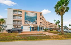 3938 Surfside Boulevard, Corpus Christi, TX 78402