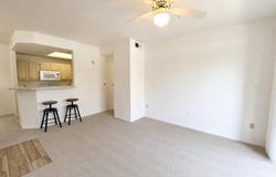3830 E LAKEWOOD Parkway E, Phoenix, AZ 85048