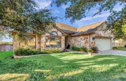 108 Natalies Point, Burnet, TX 78611