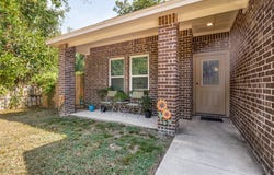 700 E Hickory Street, Kaufman, TX 75142