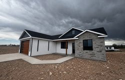 564 E RIVER HEIGHTS Dr, Duchesne, UT 84021