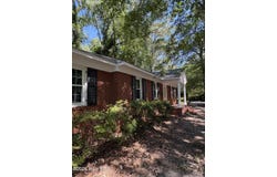 802 Forest Hill Circle, Greenville, NC 27858