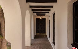 1641 N Ogden Dr, Los Angeles, CA 90046