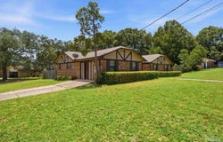 6230 Starhill Dr, Milton, FL 32570