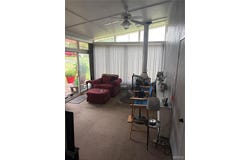 1360 Nashua Drive, Florissant, MO 63033